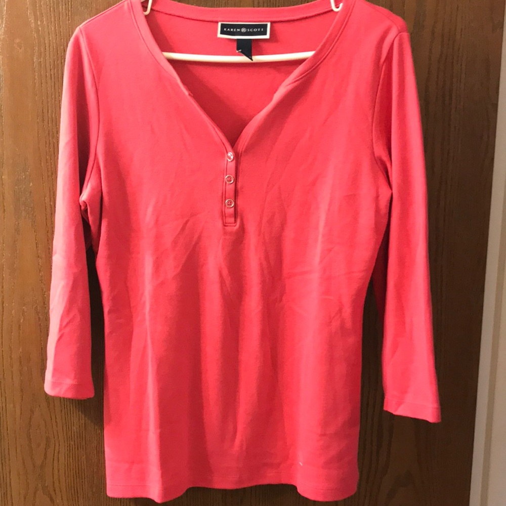 Karen Scott top 💕